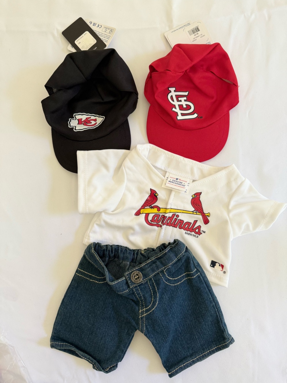 Build-A-Bear White Cardinals Tee & Hat, KC Chiefs Hat & Jeans Outfit - NWT